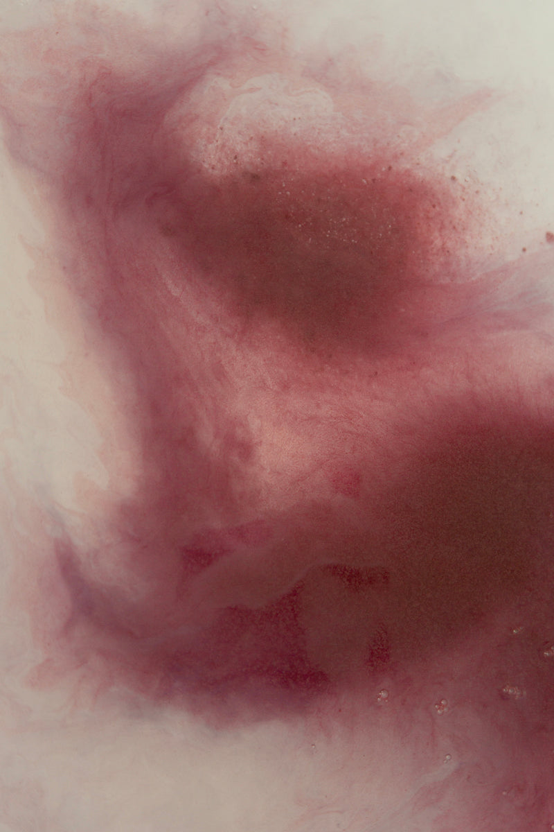 IM_Frequency_medicine_Inspire_bath_salts pink in water
