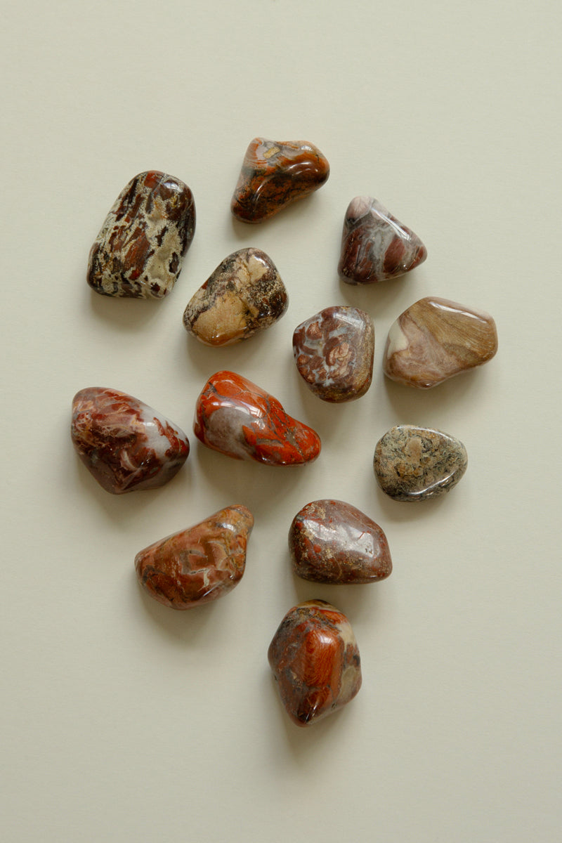 IM_Ground_crystals_Red_Jaspers_grounding_crystals
