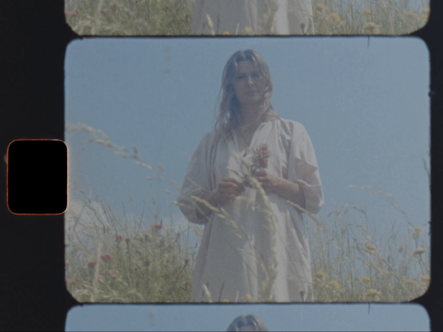Olivia_Crighton_herbs_foraging_bespoke_elixirs_Im_frequency East Sussex